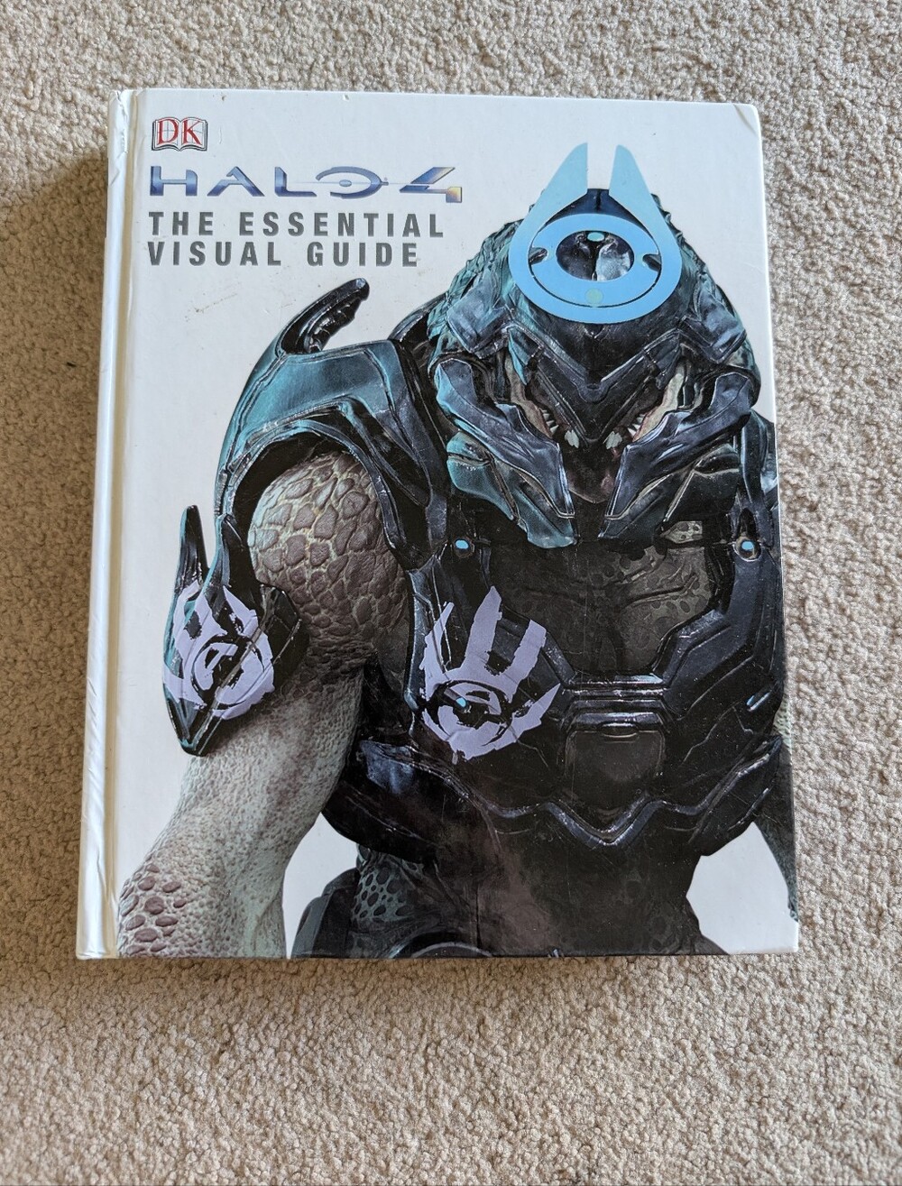 Halo 4: The Essential Visual Guide - Hardcover